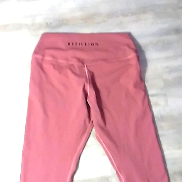 Pink jogging pants - Picture 2 of 4